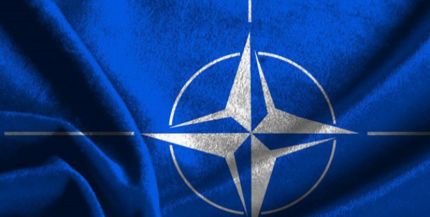 НАТО проведет саммит в декабре