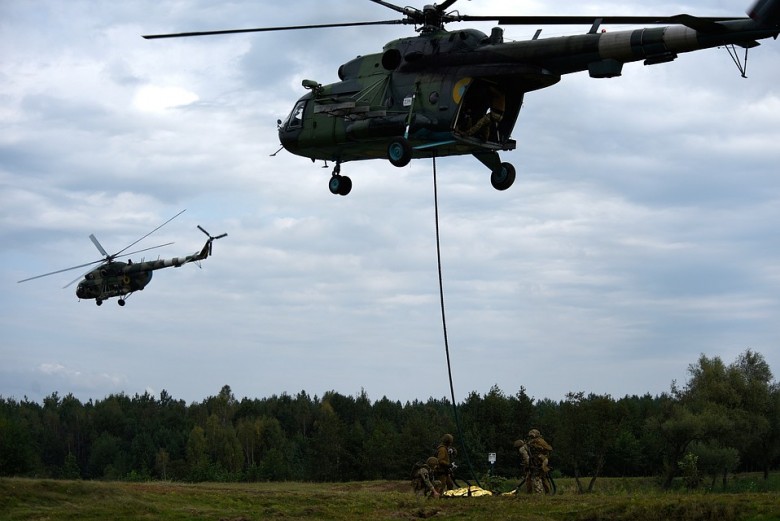 На Украине разбился военный вертолет  
